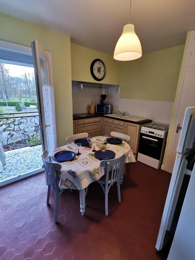 Appartement Vallee De Luchon Salles-et-Pratviel Exteriör bild