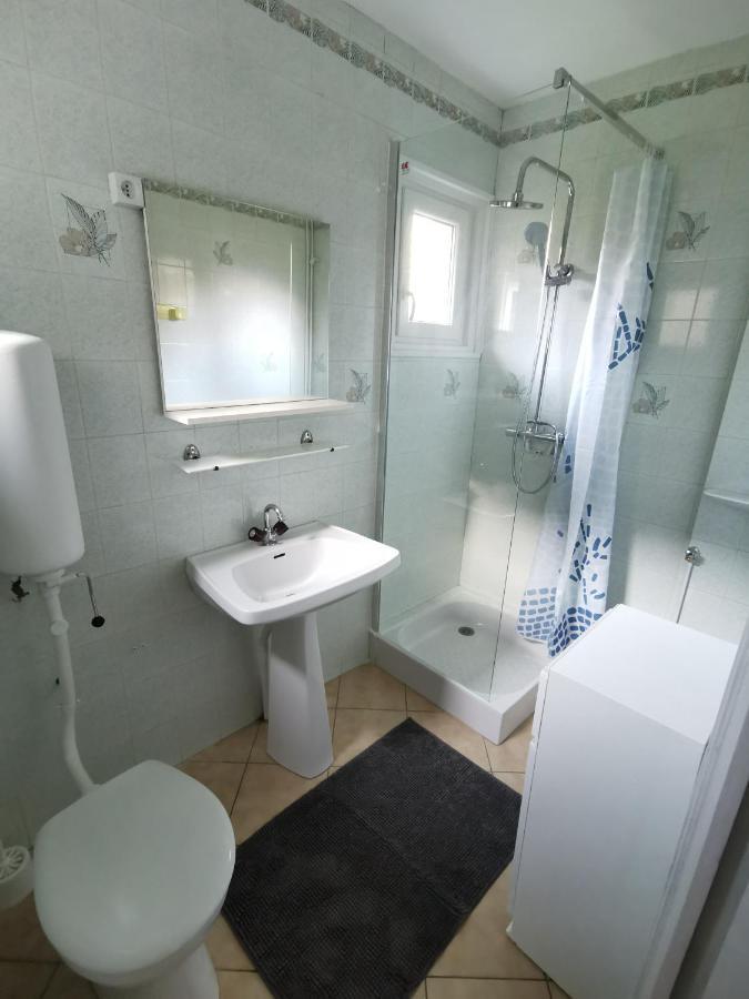 Appartement Vallee De Luchon Salles-et-Pratviel Exteriör bild